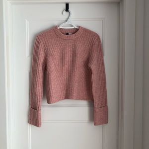 H&M pink sweater